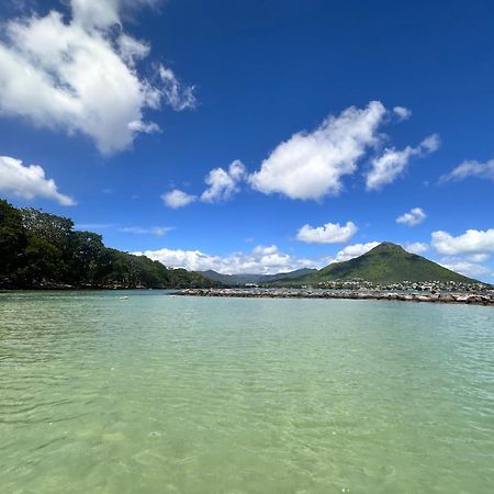 Wolmar Flic En Flac 3 Bedroom Beach Villa Esterno foto