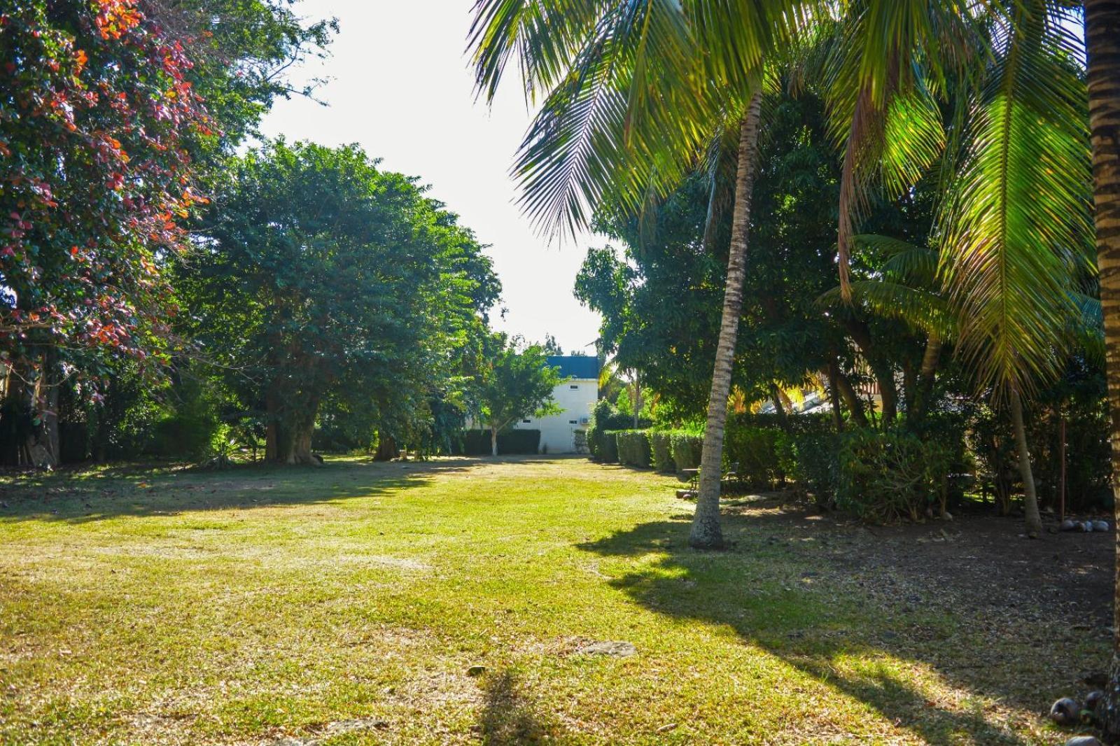 Wolmar Flic En Flac 3 Bedroom Beach Villa Esterno foto