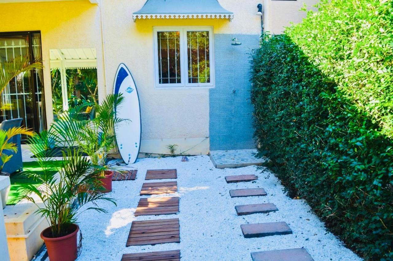 Wolmar Flic En Flac 3 Bedroom Beach Villa Esterno foto